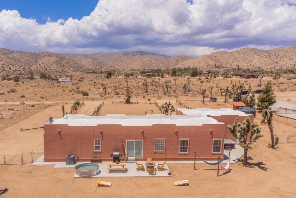Near Pappy & Harriet'S + Rimrock Ranch W/ Hot Tub Villa Pioneertown Luaran gambar