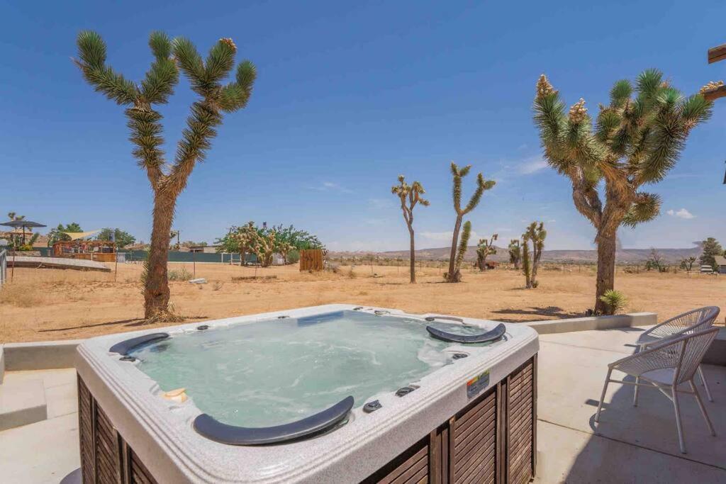 Near Pappy & Harriet'S + Rimrock Ranch W/ Hot Tub Villa Pioneertown Luaran gambar